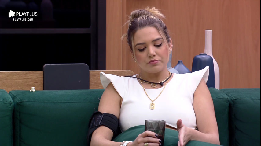 Vídeo: Karol explica diferenças entre Mussunzinho e Hadballa para Adryana | Power Couple Brasil 6