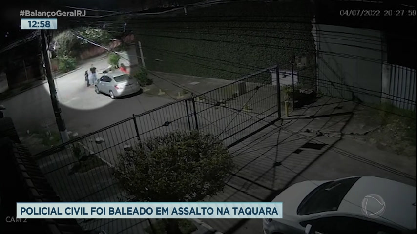 Vídeo: Policial civil é baleado e tem carro roubado em Curicica