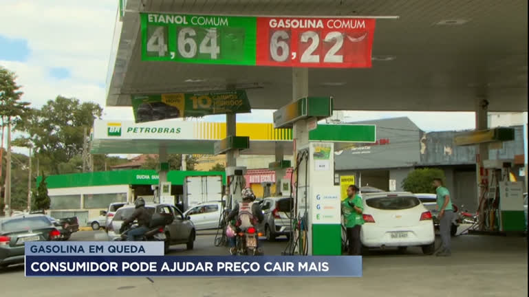 Vídeo: Economistas avaliam queda no preço da gasolina após redução do ICMS