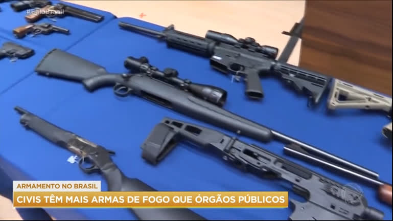 Vídeo: Brasil tem mais de 4 milhões de armas nas mãos de civis