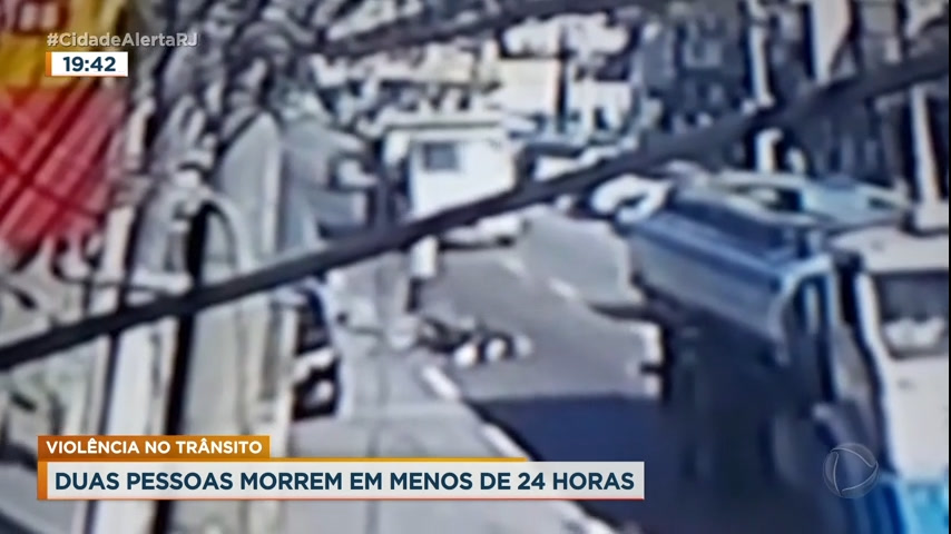 Vídeo: Ciclista morre atropelada após ser atingida por porta de veículo em Caxias