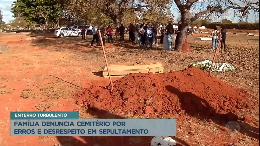 Vídeo: Família denuncia cemitério por erros em sepultamento