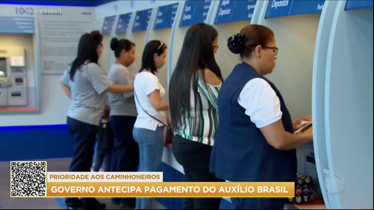 Vídeo: Governo antecipa pagamento do Auxílio Brasil