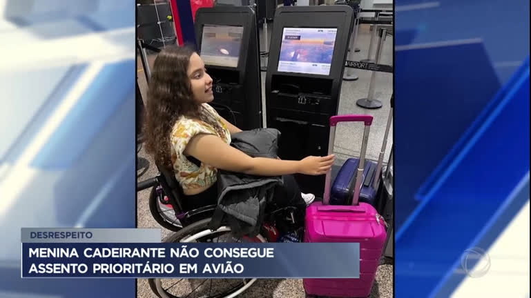 Vídeo: Menina cadeirante não consegue assento prioritário em avião