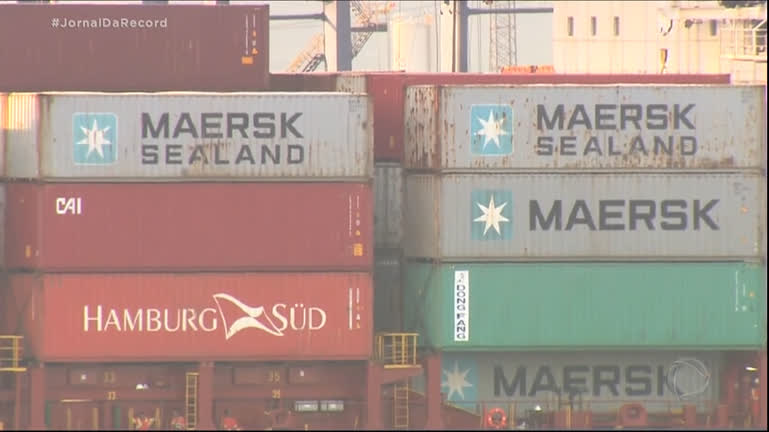 Pandemia causa falta de contêineres para deslocamento de mercadorias