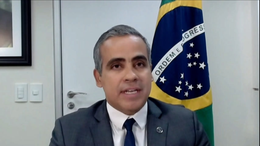 Vídeo: Live JR : Ronaldo Bento, ministro da Cidadania, fala sobre mudanças no Auxílio Brasil e Cadastro Único