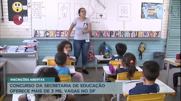 Vídeo: Concurso da educação com 3,4 mil vagas no DF tem inscrições abertas