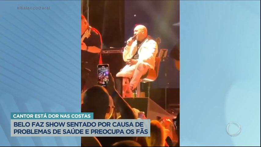 Belo faz show sentado no Rio e preocupa fãs