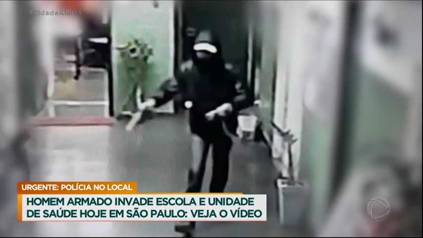 VÍDEO: homens armados invadem bar durante torneio de sinuca transmitido ao  vivo, Polícia