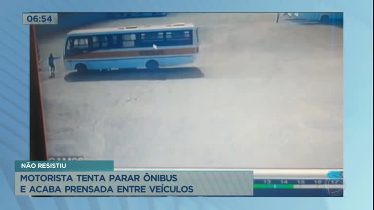 Vídeo: Motorista tenta parar ônibus e acaba prensada entre veículos