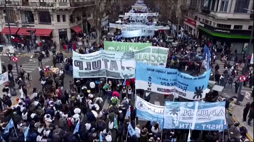 Vídeo: Sindicatos argentinos protestam contra o governo pela primeira vez no mandato de Alberto Fernández