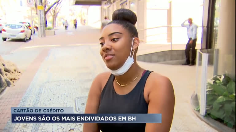 Vídeo: Jovens de 18 a 29 anos são os mais endividados em Belo Horizonte