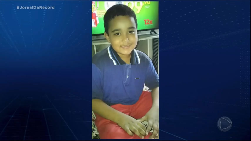 Vídeo: Menino de 10 anos morre vítima de bala perdida na região metropolitana de Salvador (BA)
