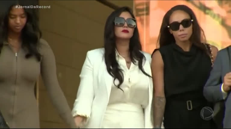 Vídeo: Justiça determina indenização milionária à família de Kobe Bryant após compartilhamento de fotos do acidente