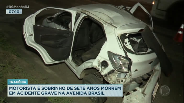 Vídeo: Motorista e sobrinho de sete anos morrem em acidente na avenida Brasil, no Rio