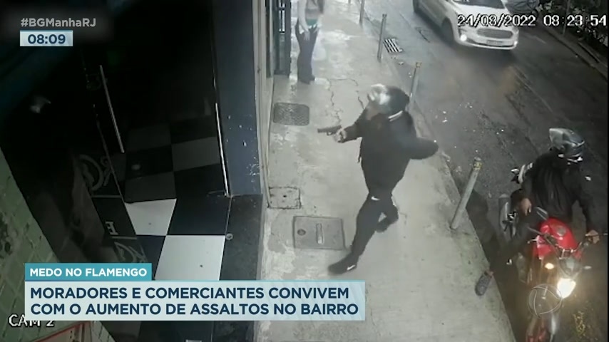 Vídeo: Ladrões fazem arrastões constantes no Flamengo, na zona sul do Rio