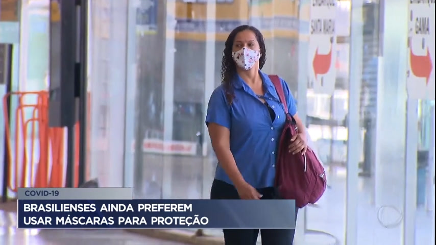 Vídeo: Brasilienses ainda preferem usar máscaras para proteção