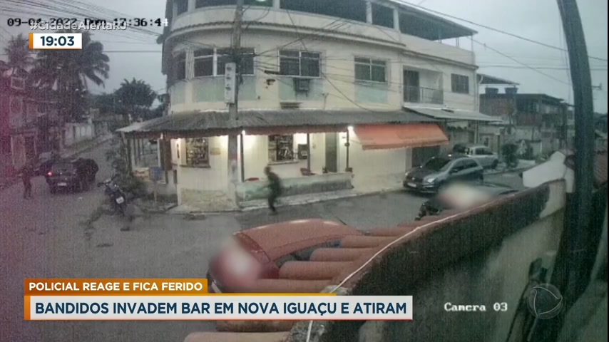 Vídeo: PM é baleado durante ataque a bar em Nova Iguaçu