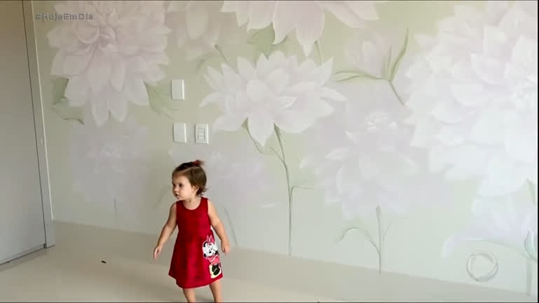 Vídeo: Virginia Fonseca mostra detalhe do quarto da filha caçula