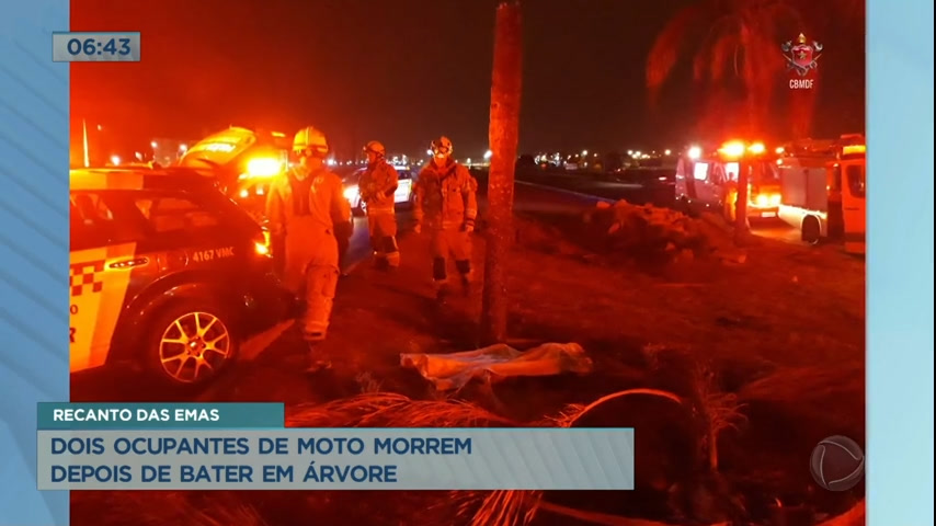 Vídeo: Duas pessoas morrem após acidente de moto no Recanto das Emas