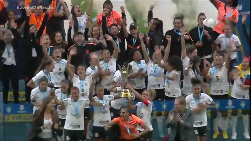 Vídeo: Corinthians vence o Internacional e fatura o Brasileirão feminino pela quarta vez