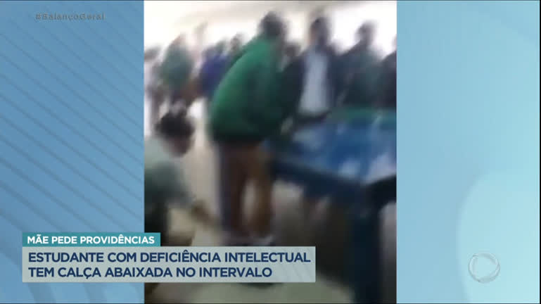 Vídeo: Adolescente com deficiência intelectual tem calça abaixada por colega em escola na Grande São Paulo
