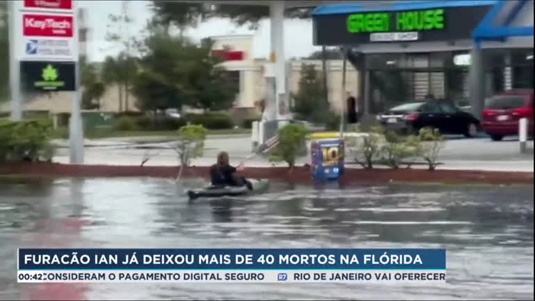 Vídeo: Furacão Ian chega à Carolina do Sul como ciclone após causar mais de 40 mortes na Flórida