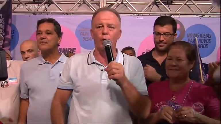 Renato Casagrande e Carlos Manato vão se enfrentar no segundo turno no Espírito Santo