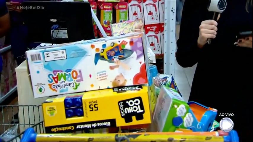 Vídeo: Dia das Crianças: operação fiscaliza qualidade de brinquedos em lojas de SP