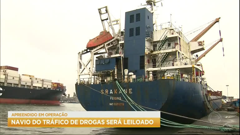 Vídeo: Navio apreendido do tráfico de drogas será leiloado