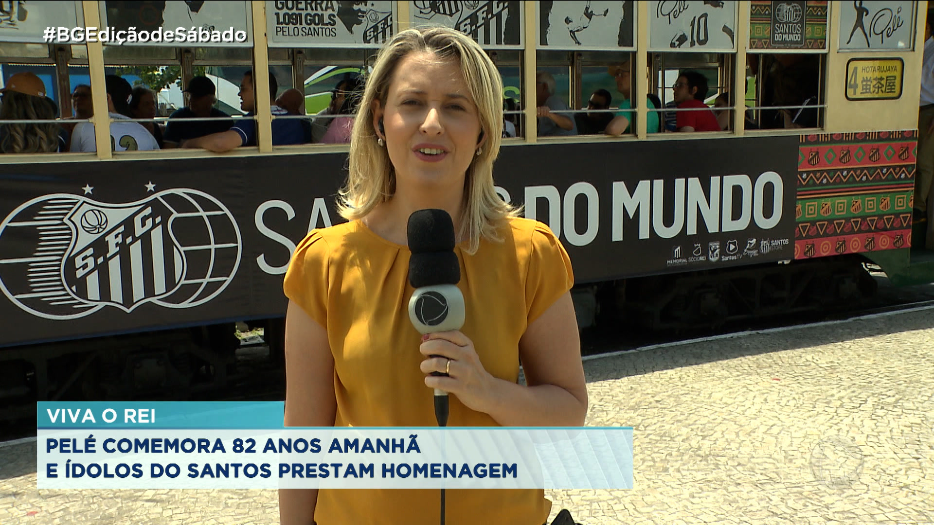 Vídeo: Ídolos do Santos FC comemoram aniversário de Pelé no Centro Histórico