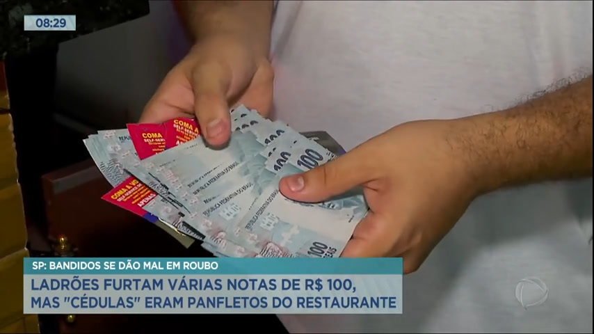 Vídeo: Durante roubo, ladrões acabam pegando notas de R$ 100 falsas no litoral paulista