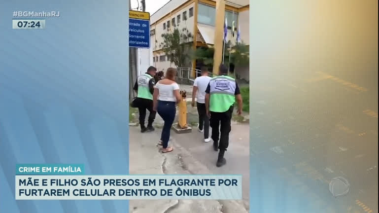 Vídeo: Mãe e filho colombianos são presos por furtarem passageiros de ônibus