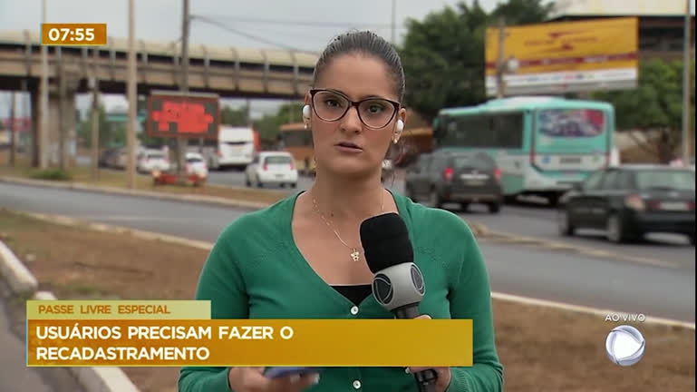 Vídeo: Usuários precisam recadastrar Passe Livre Especial