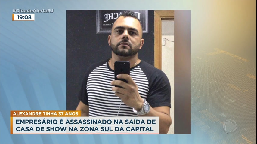 Vídeo: Corpo de empresário assassinado na saída de casa de show é enterrado no Rio