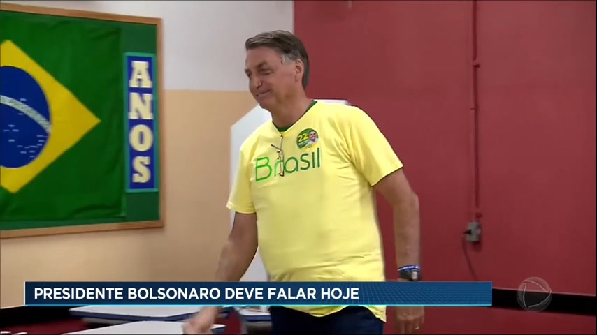 Vídeo: Bolsonaro deve falar nesta segunda-feira sobre resultado da eleição