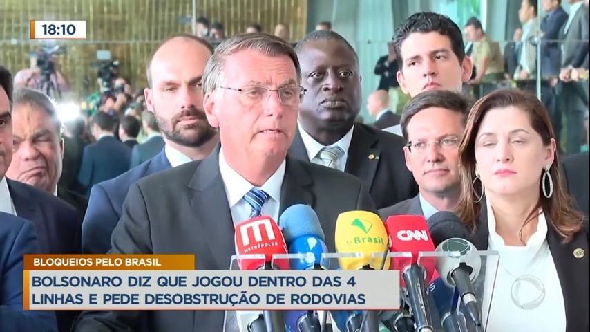 Vídeo: Bolsonaro diz que protestos são 'fruto da indignação' dos manifestantes