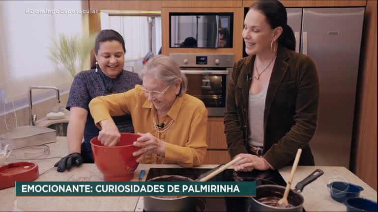 Vídeo: Palmirinha recebe Carolina Ferraz e fala sobre carreira na culinária