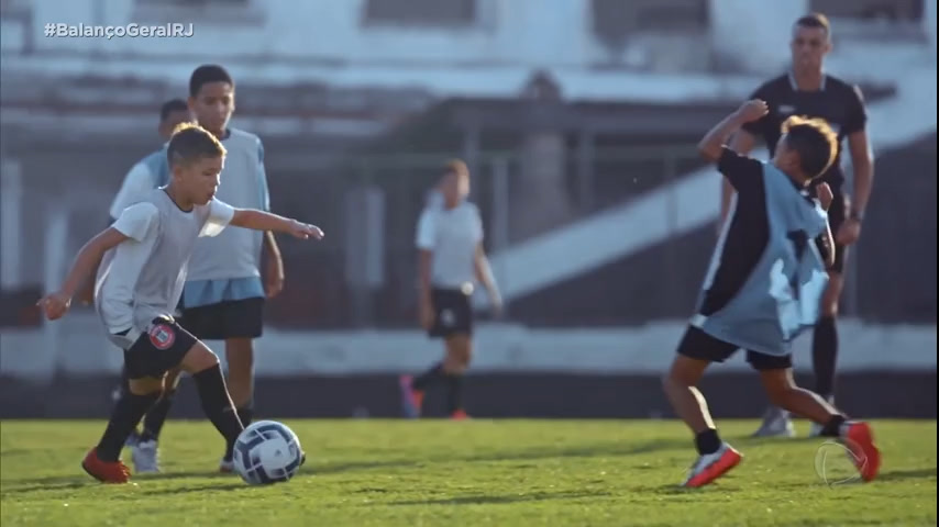 Vídeo: Técnicos selecionam 26 atletas em nova etapa do Sonho de Bola