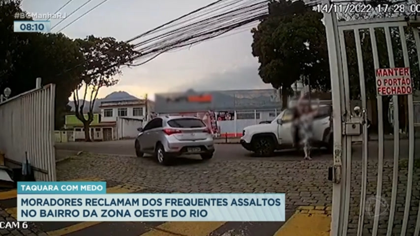 Vídeo: Moradores reclamam da violência na Taquara, zona oeste do Rio