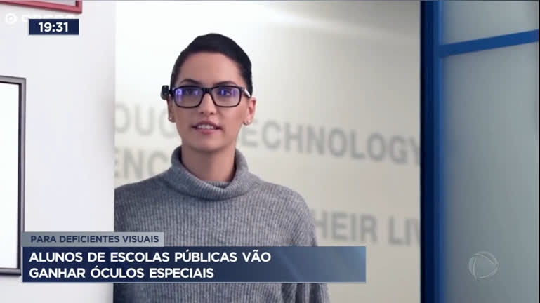 Vídeo: Alunos de escolas públicas vão ganhar óculos especiais