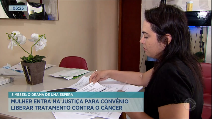 Vídeo: Mulher entra na Justiça para conseguir tratamento contra câncer pelo plano de saúde