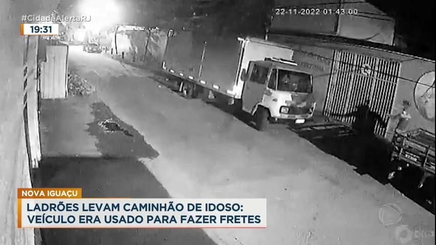 Vídeo: Homem tem caminhão que usava para fazer frete roubado por assaltantes