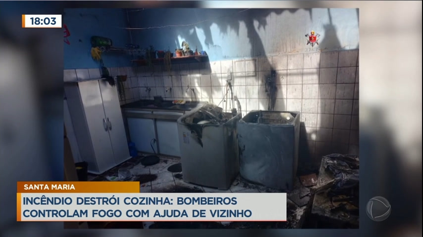 Vídeo: Bombeiros controlam incêndio em casa do DF
