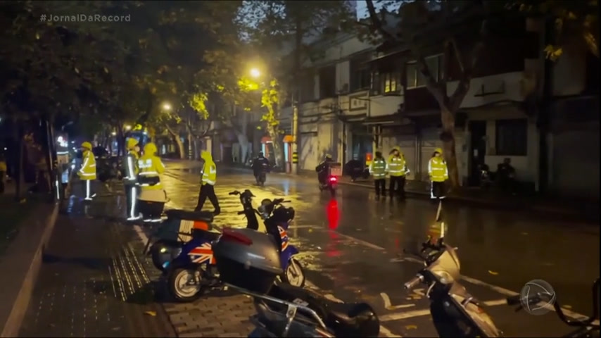 Vídeo: China aumenta policiamento para impedir protestos contra medidas de combate à covid