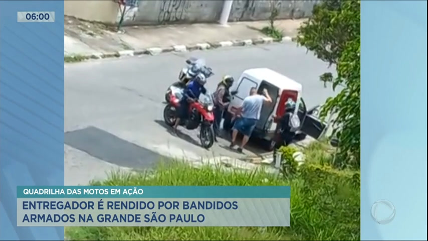 Quadrilha De Motociclistas Rende Entregador Na Grande São Paulo Recordtv R7 Balanço Geral Manhã