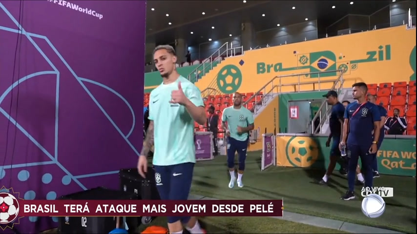 Vídeo: Já classificado, Brasil testa quarteto jovem contra Camarões