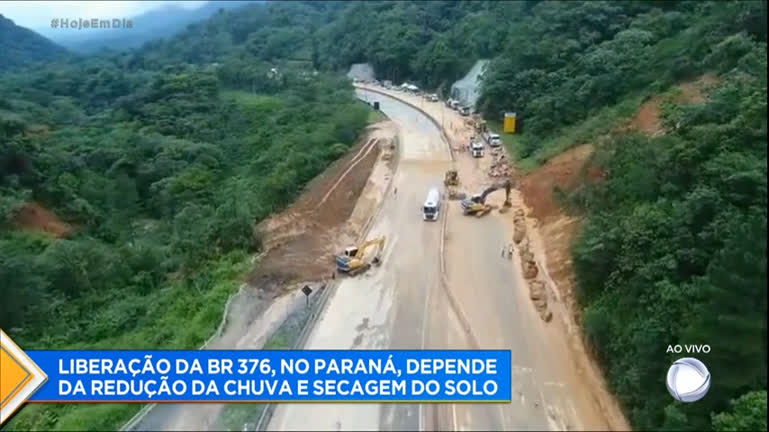 Vídeo: Vistoria vai definir liberação de pista da BR-376, no Paraná
