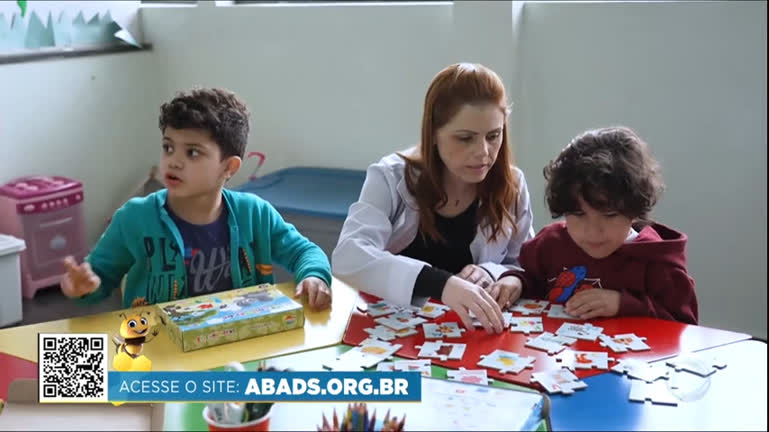 Vídeo: Ajude a ABADS a mudar a vida de jovens com deficiência intelectual e autismo