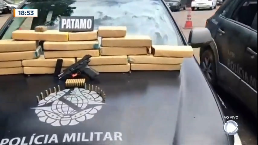 Vídeo: PM prende três pessoas por tráfico de drogas em Santa Maria